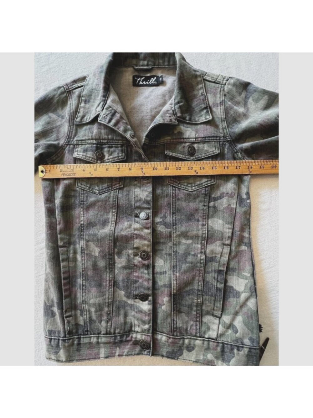 Thrill Womens Jean Jacket Green Camo Med Denim Buttons Ties Cotton Hip Length - Picture 5 of 9